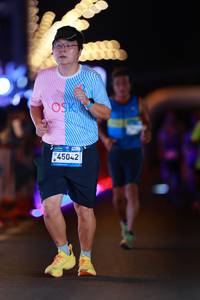 BIB: 
                            <button type="button" onclick="openModal(23407706)" class="btn btn-primary btn-sm float-right btn-popup" data-toggle="modal" data-target=".modal-high-quality">
                        <i class="fas fa-shopping-cart"></i> Add to Cart
                    </button>
                                            <button type="button" onclick="isThisMe(23407706, true)" class="btn btn-success btn-sm float-right btn-popup btn-isme hidden" data-toggle="tooltip" data-placement="bottom" title="นี่คือรูปของคุณใช่ไหม คลิกที่นี่เพื่อเอาเข้าอัลบั้ม">
                        <i class="fas fa-plus"></i> Add to album
                    </button>
                    <button type="button" onclick="isThisMe(23407706, false)" class="btn btn-warning btn-sm float-right btn-popup btn-isnotme hidden">
                        <i class="fas fa-ban"></i> Remove from album
                    </button>